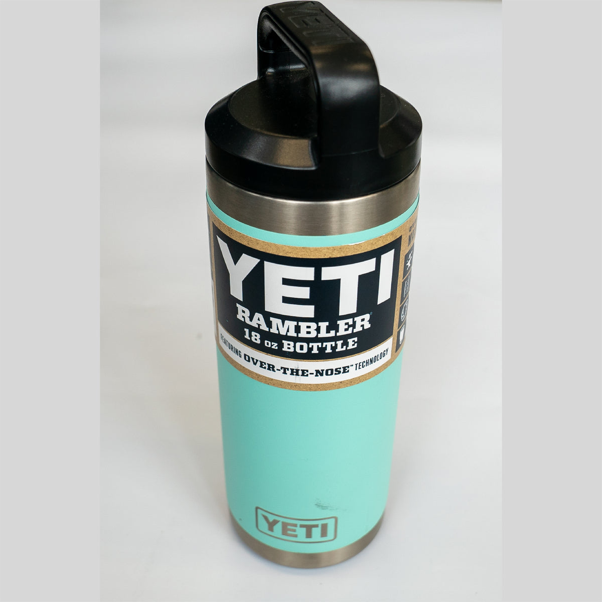 YETI Rambler Bottle - 26 oz. - Chug Cap - Canopy Green - TackleDirect